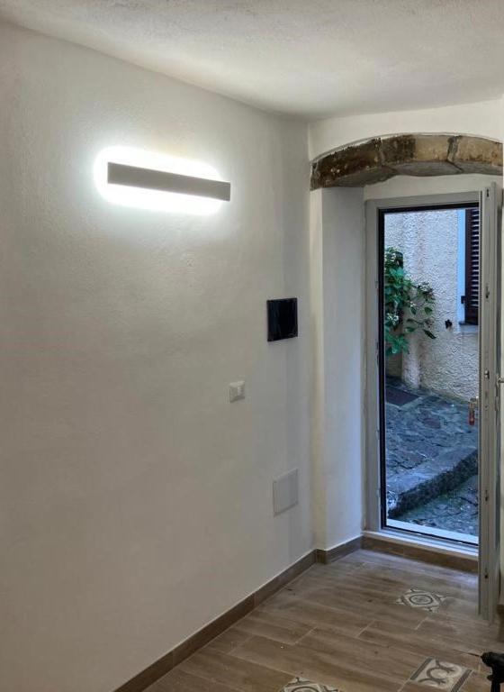 Residenza Nel Borgo L'Appusentu Bed & Breakfast Castelsardo Exterior foto