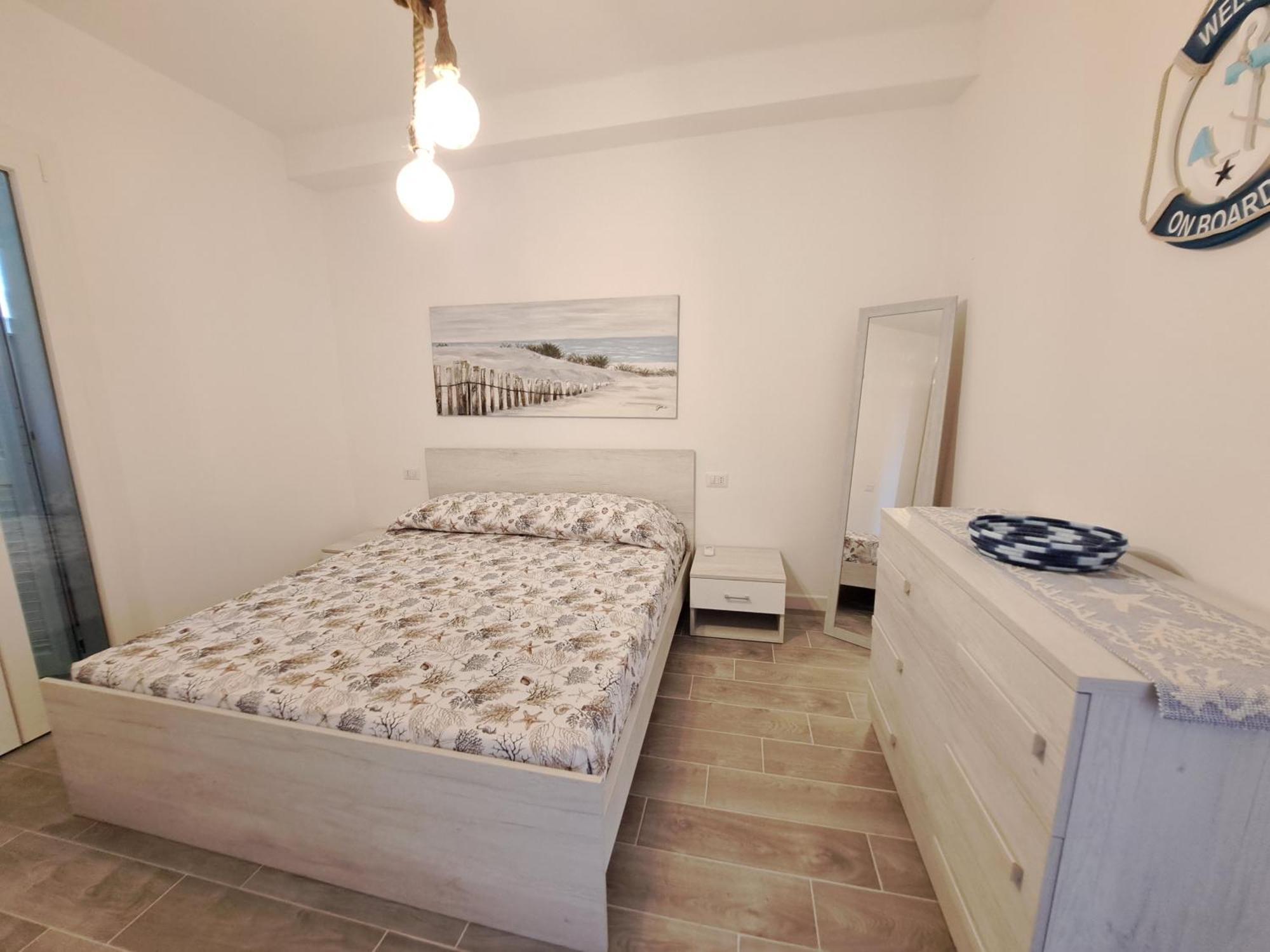 Residenza Nel Borgo L'Appusentu Bed & Breakfast Castelsardo Exterior foto